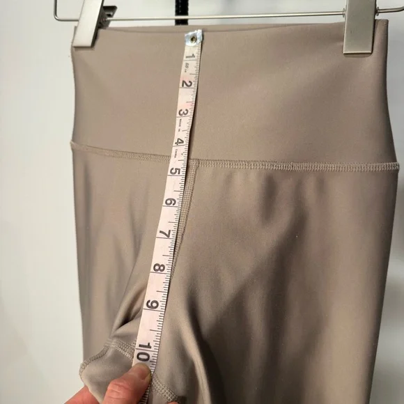 ALO Yoga Women's High-Waist Airlift Legging Gravel Neutral Tan Taupe Size Small - Picture 11 of 11